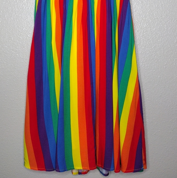 NWT Torrid Women's Rainbow Challis Smocked Tiered Mini Dress Sz 0 - Picture 8 of 16